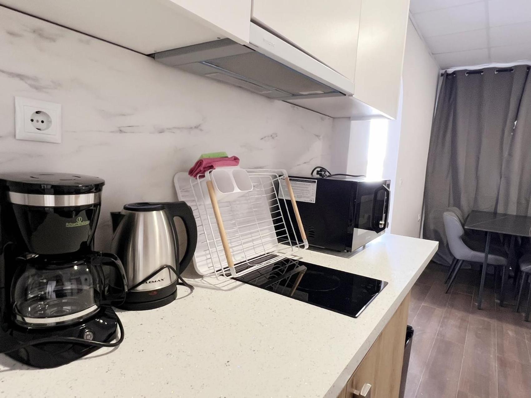 Anhome K11 Serviced Apartments 아테네 외부 사진